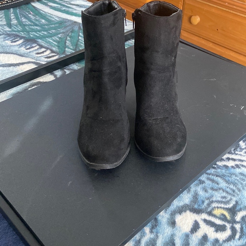 Ankle booties